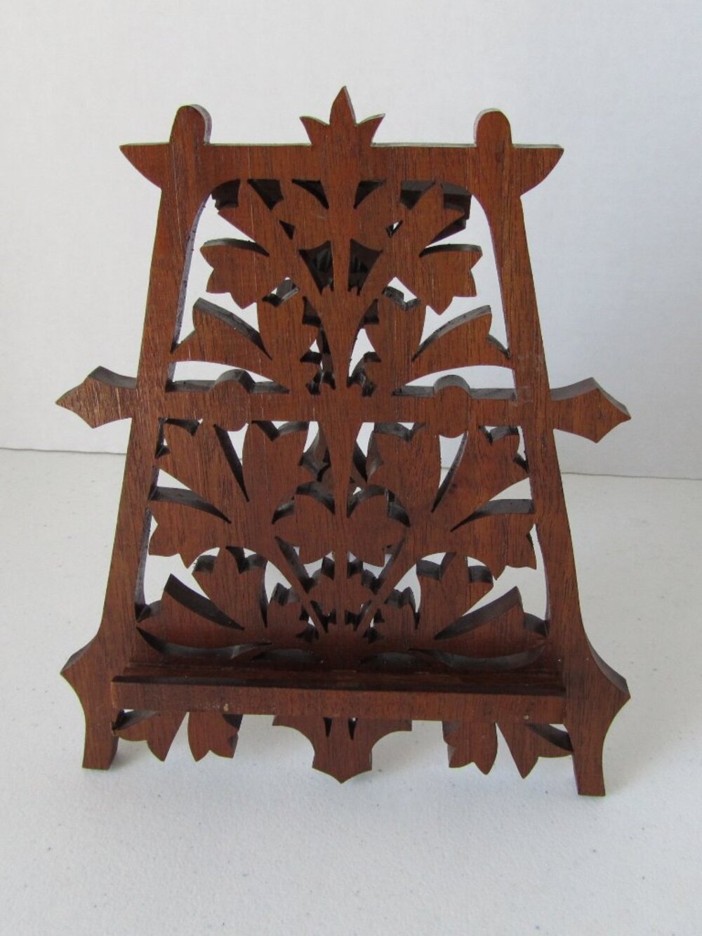 Vintage Intricately Hand-Carved Wooden Floral Motif Tabletop Easel